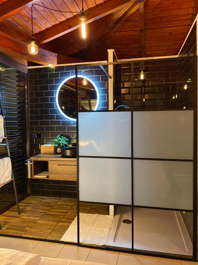 Sky Luxury Suite Keszthely Esterno foto